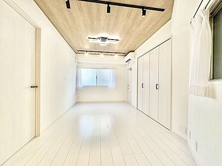 帰りたくなる空間を意識。自分らしさがぎゅっと詰まった、暮らしを愉しむ住まいへ。