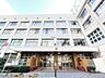周辺：中央区立銀座中学校 850m