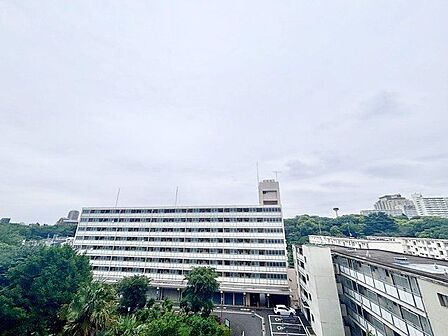 さまざまな表情の景色を眺めながら、くつろぎのひとときをお過ごしいただけます。