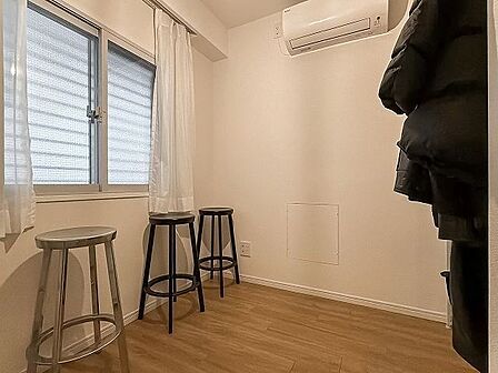 一日の中で多くの時間を過すことになる住まいだからこそ、いつも穏やかな空間であるように心掛けています。