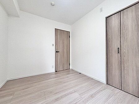 一日の中で多くの時間を過すことになる住まいだからこそ、いつも穏やかな空間であるように心掛けています。