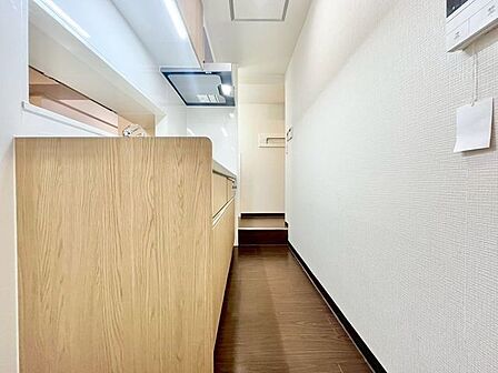 「食」の幸せを育むキッチンは心地よい空間であってほしい。使い込むほど好きになるキッチン空間へ。
