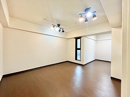 お気に入りのインテリアを加え、ゆとりある心地よい空間を演出してみませんか?
