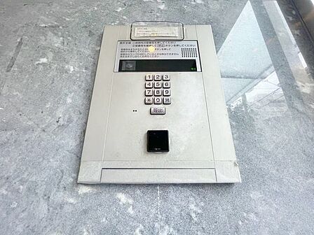 オートロック機能付で、安心のセキュリティ。毎日の暮らしを優しくサポートしてくれます。