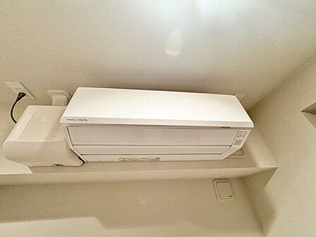 エアコン設置済み!暑い夏も寒い冬も快適に過ごせます。
