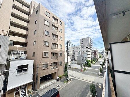 さまざまな表情の景色を眺めながら、くつろぎのひと時をお過ごし頂けます。