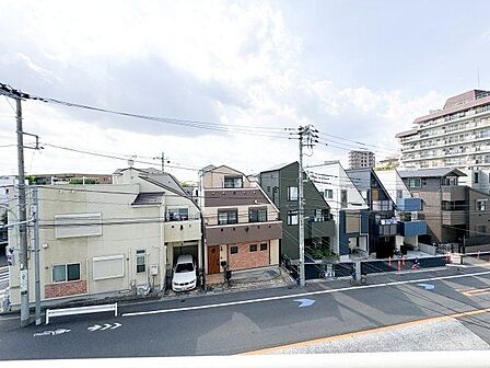 さまざまな表情の景色を眺めながら、くつろぎのひと時をお過ごし頂けます。