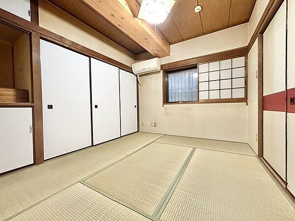 寝室