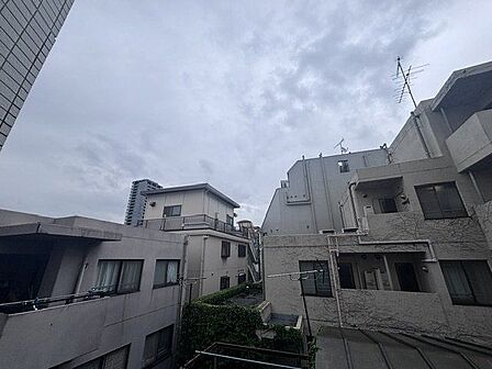 さまざまな表情の景色を眺めながら、くつろぎのひと時をお過ごし頂けます。