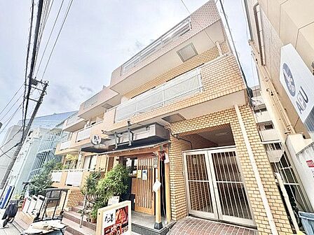 穏やかな住環境と充実の生活利便性を備えたこの地で誇りに思える住まいを実現。