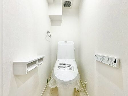 毎日使う場所だからこそ、使い勝手を考慮しました。白を基調に、飽きのこない空間に。