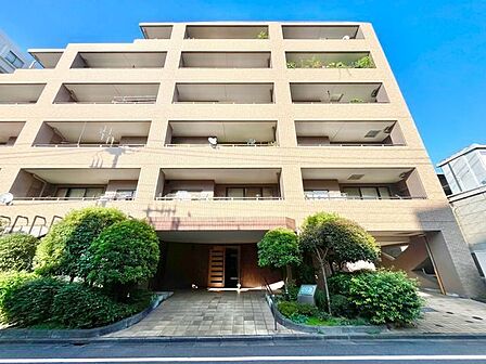 流行に左右されず、将来にわたって価値が継続する「上質」な佇まい。