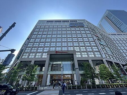 新宿タカシマヤ 750m