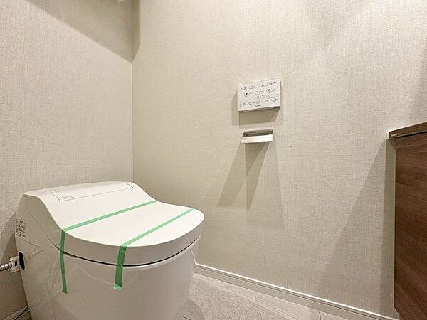 トイレを拡大表示