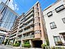 外観：住む人がいつまでも心地良さを感じ続けられる多様な住空間を創造します。 （空の加工を生成AIで行っています。）