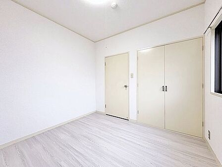 やわらかな光がリラックスタイムへと誘います。