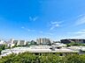 その他：ずっと太陽を感じる事ができるのは、遮るものが視界に無いから。開けた視界が広がります。（空の加工を生成AIで行っています）