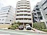 外観：流行に左右されず、将来にわたって価値が継続する「上質」な佇まい。
