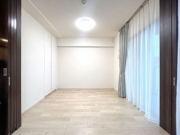 寝室を拡大表示