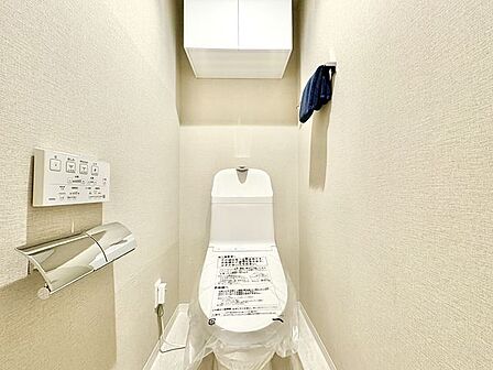 毎日使う場所だからこそ、使い勝手を考慮しました。白を基調に、飽きのこない空間に。