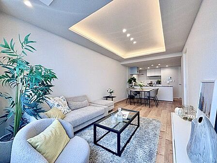 洗練されたデザインと機能性が織りなすこだわりの住空間。ゆったりとした時間をお過ごしください。