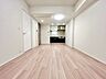 室内：会話が弾むリビング、料理が愉しくなるキッチン。家は、ただ生活する場ではなく、暮らしを愉しく、快適に。