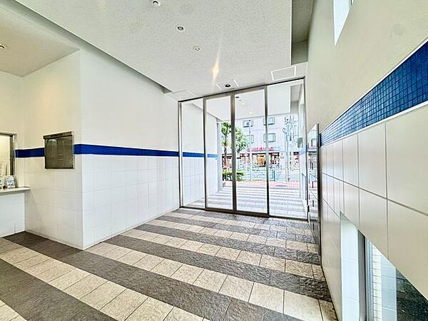 エントランスを拡大表示