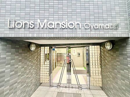 訪れる方々を優しく包み込み、心地よい空間を演出します。