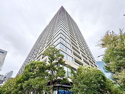 外観:一日のはじまり、一日の終わり、お住まいは変わらずご家族を見守り、受け入れてくれます。 外観:一日のはじまり、一日の終わり、お住まいは変わらずご家族を見守り、受け入れてくれます。