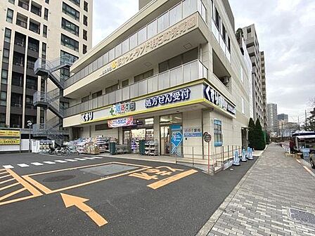 どらっぐぱぱす明石町店 350m