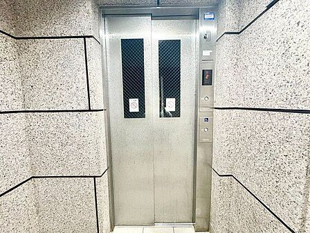 エレベーター