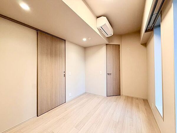 寝室を拡大表示