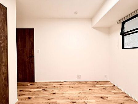 一日の中で多くの時間を過すことになる住まいだからこそ、いつも穏やかな空間であるように心掛けています。