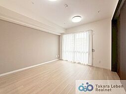 ロイヤルステージ朝霞 402 2SLDKのリビング/ダイニング