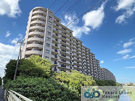 JR武蔵野線「西浦和」駅徒歩10分の好立地。総戸数359戸のビッグコミュニティ。