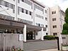 周辺：戸田市立戸田中学校 徒歩7分。 550m
