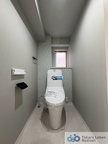 トイレを拡大表示