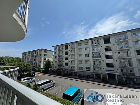 住戸からの眺望。風通しが良く、お洗濯物も早く乾きそうです。毎日のお洗濯が楽しみになりそうです。