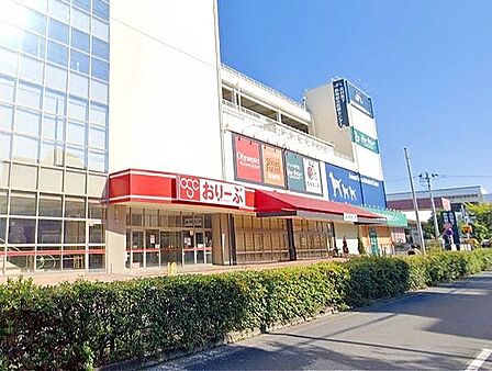 Olympicおりーぶ志村坂下店 徒歩3分。 170m