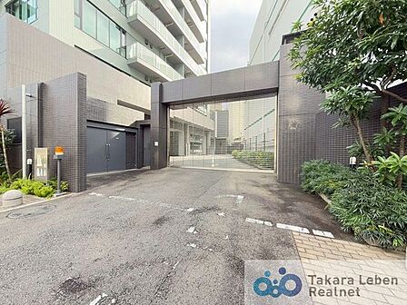駐車場（空き要確認・使用細則あり）