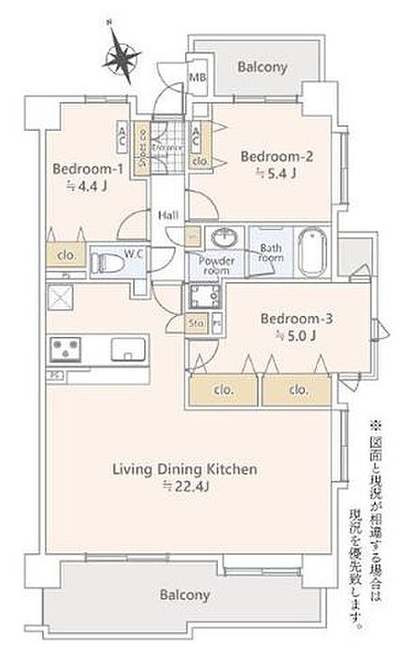 角部屋につき明るく風通しの良い室内。各所に収納を設けており荷物が多い方も安心です。