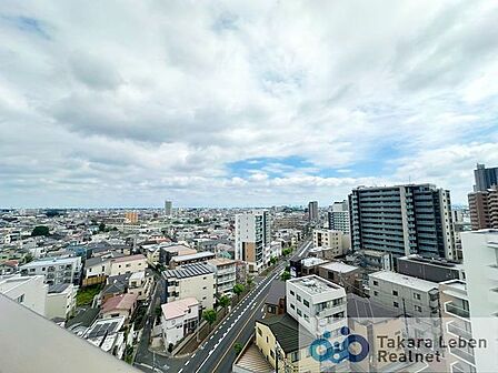 住戸からの眺望。風通しが良く、お洗濯物も早く乾きそうです。毎日のお洗濯が楽しみになりそうです。