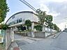 周辺：川口市立鳩ケ谷小学校 徒歩5分。 400m