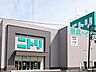 周辺：ニトリ鳩ヶ谷駅前店 徒歩12分。 890m