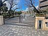 周辺：板橋区立赤塚第一中学校 徒歩8分。 640m