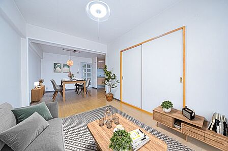 ※室内画像はCG加工による清掃・補修後のイメージです。現況には傷・汚れがあり、補修等には別途費用がかかります。家具・小物等は販売価格に含みません。