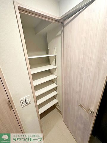 収納