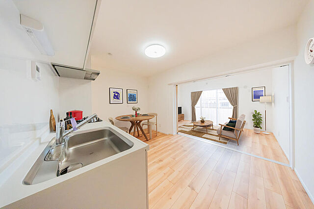 リビング/ダイニング 前田ハイツ 1号棟 2階/122号室