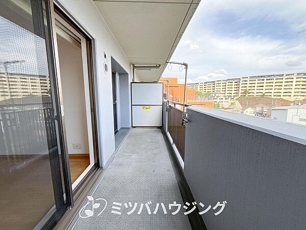 バルコニーを拡大表示