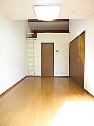 ピソ・ロサード 205 2階1Kのリビング/ダイニング